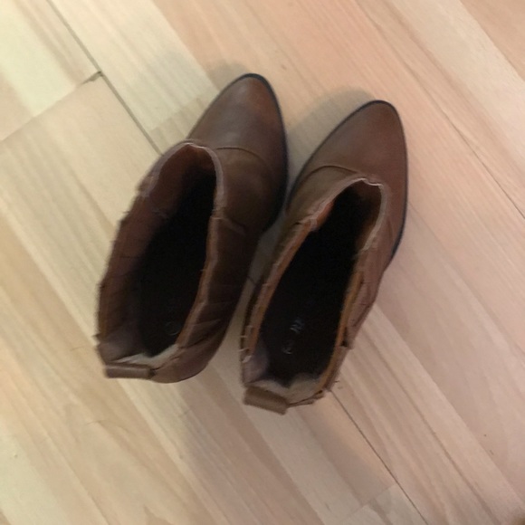 Ankle Boots - Picture 6 of 7